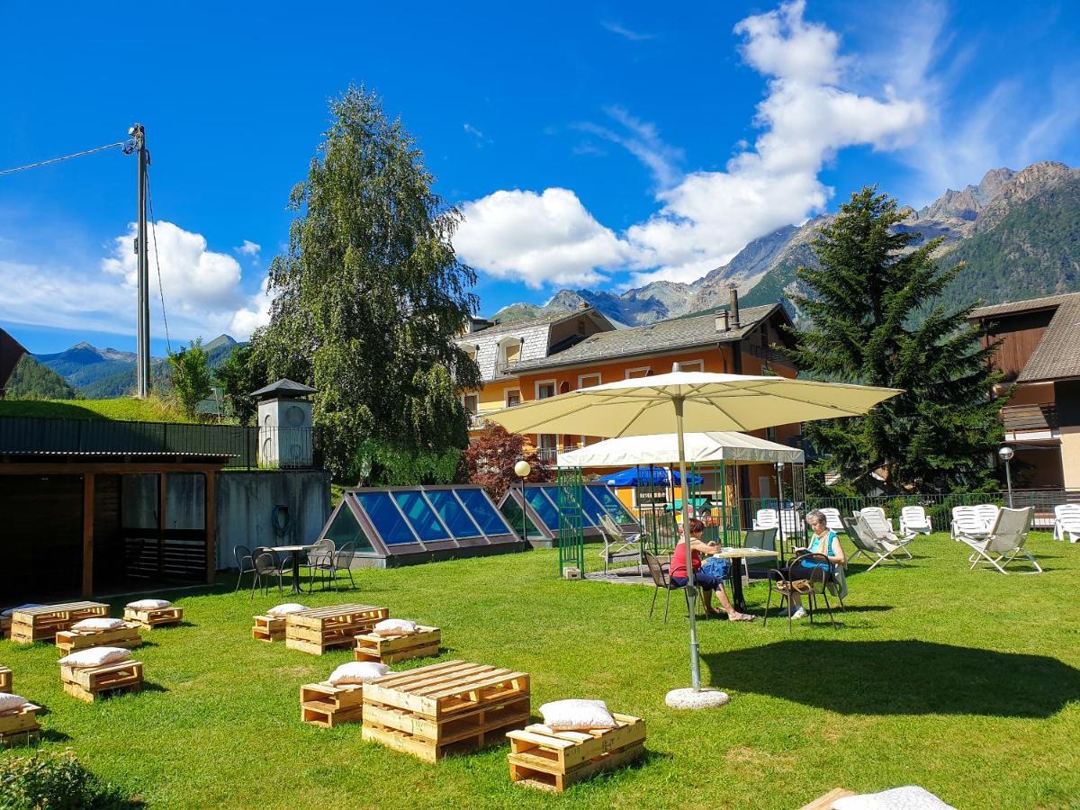 Hotel Fior Di Monte Caspoggio Luaran gambar