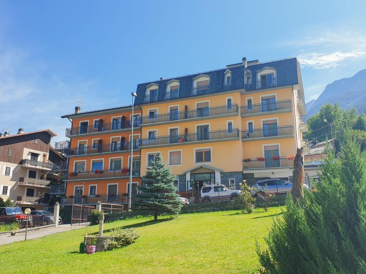 Hotel Fior Di Monte Caspoggio Luaran gambar
